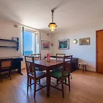 La Casa Catalana Sui Bastioni