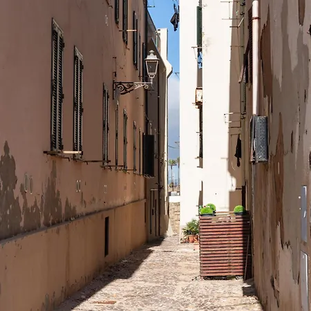 La Casa Catalana Sui Bastioni