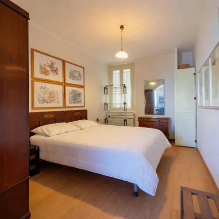 La Casa Catalana Sui Bastioni アパート