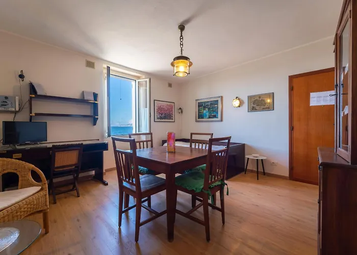 La Casa Catalana Sui Bastioni